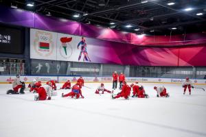 Состав сборной Беларуси по хоккею пополнили пять игроков